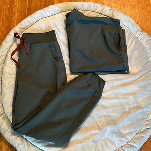 Figs Scrub Set-Dark Olive